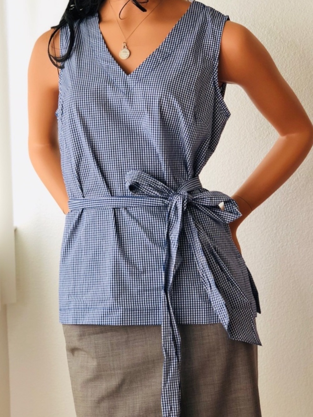 MAX JEANS Blue Gingham 100% Cotton Summer Vneck Coastal Beach Tie Tank Top